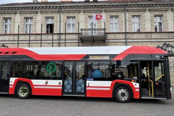 Finansowany przez PKO Leasing zeroemisyjny, wodorowy autobus Solaris wyjechał na ulice Konina