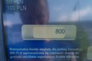 Euronet obniżył limit wypłat z bankomatu do 800 zł