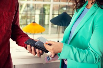 Adyen wprowadza terminale płatnicze i prezentuje wyniki finansowe za pierwsze półrocze