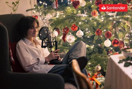 Dobre prezenty mają wielką moc – Marcin Dorociński w kampanii świątecznej Santander Bank Polska
