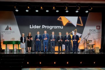 ESBANK ze statuetką lidera Gwarancji de minimis BGK