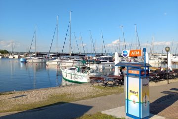 Będzie więcej sezonowych bankomatów Planet Cash na majówkę