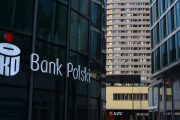 Zysk netto PKO BP w II kw. '23 wyniósł 587 mln zł, powyżej oczekiwań
