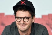 Wojewódzki pokazał swoją kartę płatniczą w internecie. I zrobił to źle