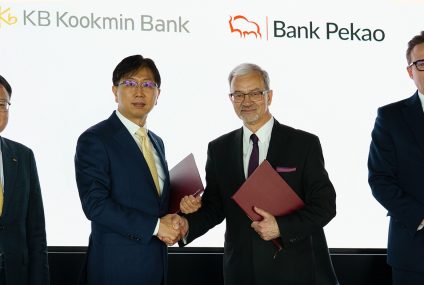 Bank Pekao rozwija współpracę z największym bankiem Korei Południowej. W polskim banku powstaje Korea Desk