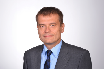 Na płatnościach natychmiastowych zyskają kurierzy i kierowcy? Ekspert odpowiada