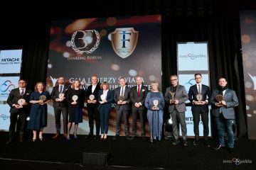 Prezes VeloBanku z tytułem „Innowatora Roku 2023” w konkursie Liderzy Świata Bankowości i Ubezpieczeń