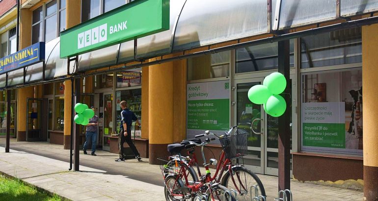 VeloBank zwolni do 950 osób. Bez porozumienia ze związkami