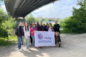 Wolontariusze Europ Assistance Polska w trosce o Wisłę