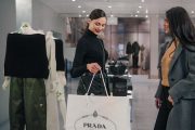 Adyen łączy siły z Prada Group