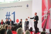 „Numer 1 i kropka” to hasło przewodnie nowej strategii PKO BP na lata 2025-2027