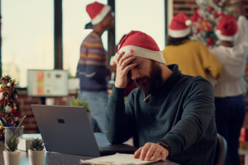 Phishing w świątecznym opakowaniu – oszuści polują na nieostrożnych internautów Phishing w świątecznym opakowaniu – oszuści polują na nieostrożnych internautów