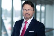 Compensa nagrodzona za Asystenta AI dla brokerów