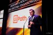 UiPath nagrodzone za najlepsze rozwiązania testowe dla sektora finansowego