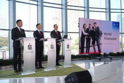 Co trzeci nowy kredyt mieszkaniowy w Polsce z PKO BP. Wyniki banku za pierwszą połowę roku