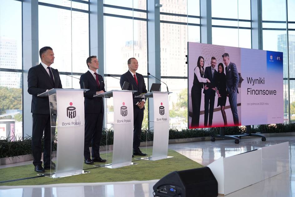 Co trzeci nowy kredyt mieszkaniowy w Polsce z PKO BP. Wyniki banku za pierwszą połowę roku