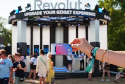 Revolut rozbujał sceny muzycznych festiwali w Europie