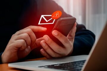 Emocjonalne skutki cyberataków – nowy raport VeloBanku