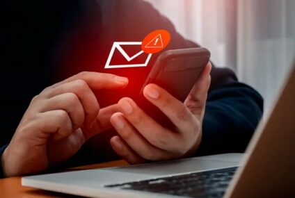 Emocjonalne skutki cyberataków - nowy raport VeloBanku