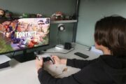 Bankowe mapy zalewają Fortnite. Edukacja czy lokowanie produktu?