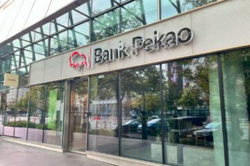 Bank Pekao udostępnił możliwość zdalnego składania wniosków 800+ na kolejny rok 2026/2027 Bank Pekao udostępnił możliwość zdalnego składania wniosków 800+ na kolejny rok 2026/2027