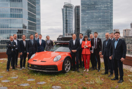 Grupa PKO Leasing nawiązała współpracę z Porsche Financial Services