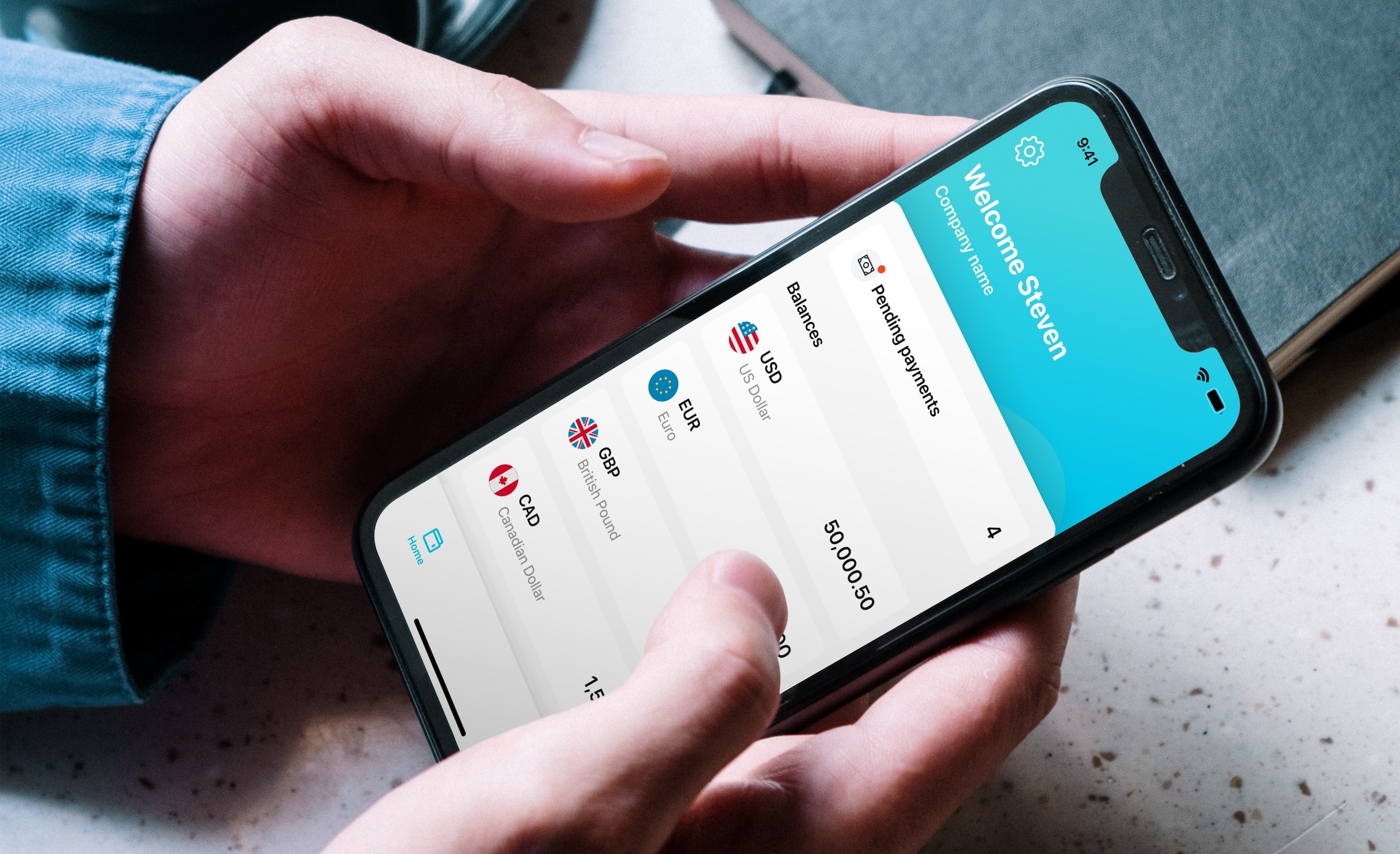 Ebury wprowadza nową aplikację mobilną
