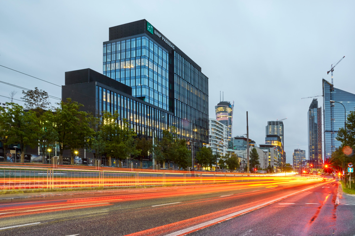 696 mln zł zysku netto Grupy Kapitałowej BNP Paribas Bank Polska w III kw. 2025 r.