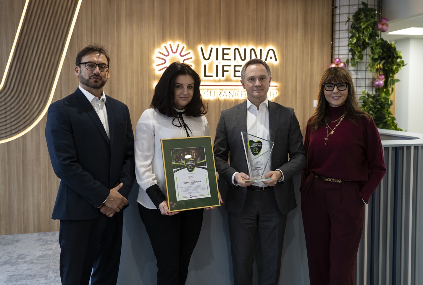 Vienna Life z cetyfikatem Friendly Workplace 2025