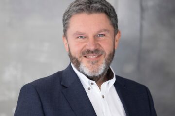 Zmiana pracy codziennością dla osób po 50. roku życia. Jak się dostosować?