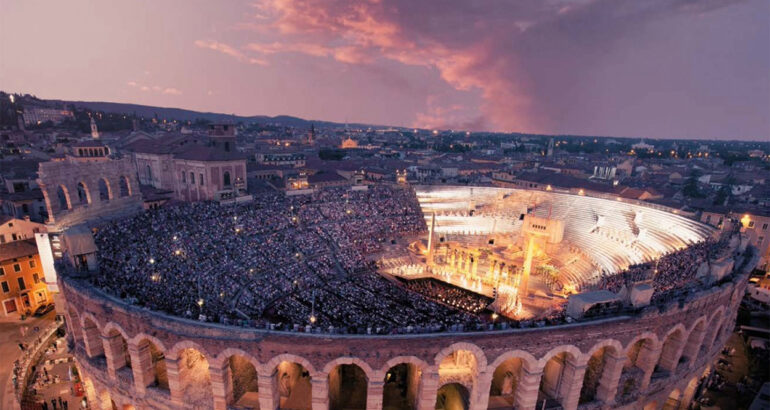 Polscy klienci UniCredit z 20% zniżką na bilety do słynnej Arena di Verona i Filarmonica della Scala