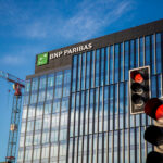BNP Paribas powalczy o korporacje i inwestycje strategiczne. Ma mocną konkurencję