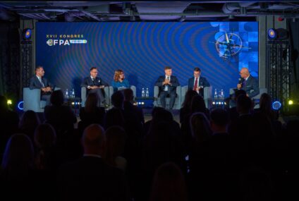 Co drugi badany oczekuje prostych wyjaśnień od doradcy finansowego. Wyniki badania EFPA Polska