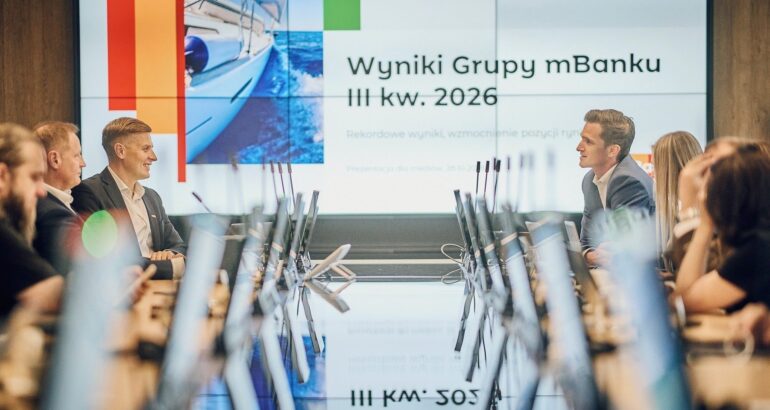 Grupa mBanku zarobiła 3,1 mld zł po trzech kwartałach 2026 roku. Zysk wzrósł o 23,8 proc.